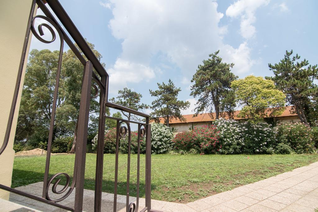 Villa Degli Oleandri Bnb Рим Екстер'єр фото